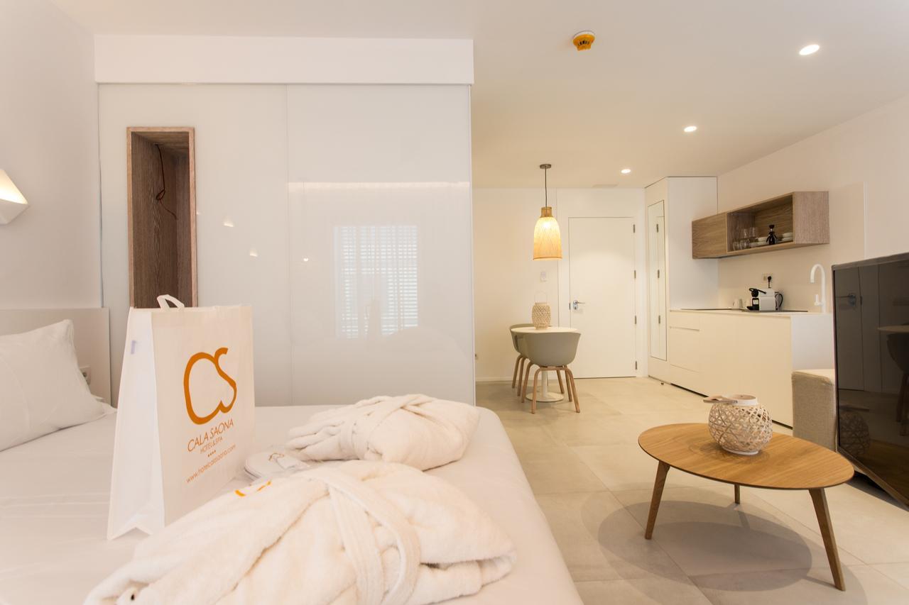 Sa Pedrera Suites & Spa Es Pujols Exterior photo