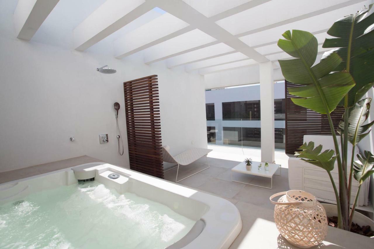 Sa Pedrera Suites & Spa Es Pujols Exterior photo