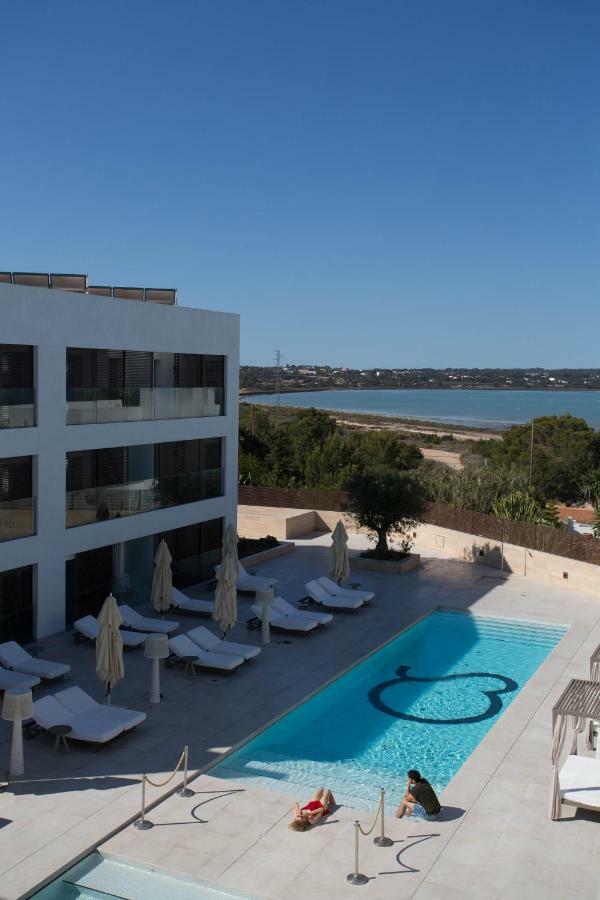 Sa Pedrera Suites & Spa Es Pujols Exterior photo